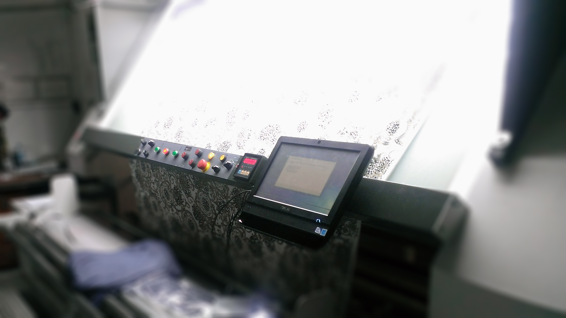 SmartPlus Kumaş Kontrol ve Laboratuvar Yonetimi Sistemi Makine